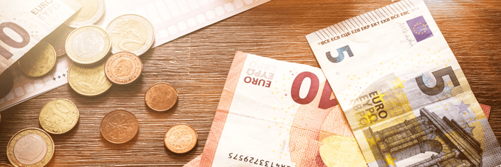 Euro Scheine und Euro Münzen nach der Euro Einführung